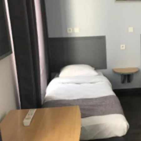 Clauzel 2* Париж