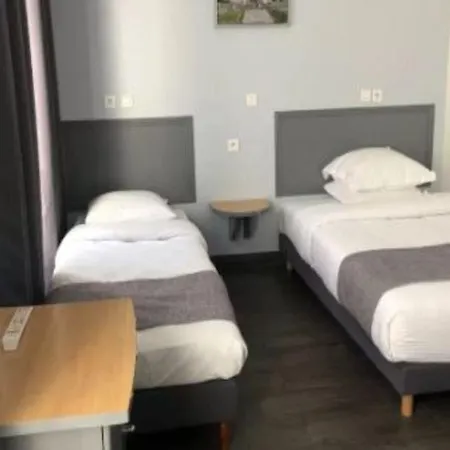 巴黎克罗采酒店 酒店