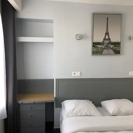 Hotel Clauzel París