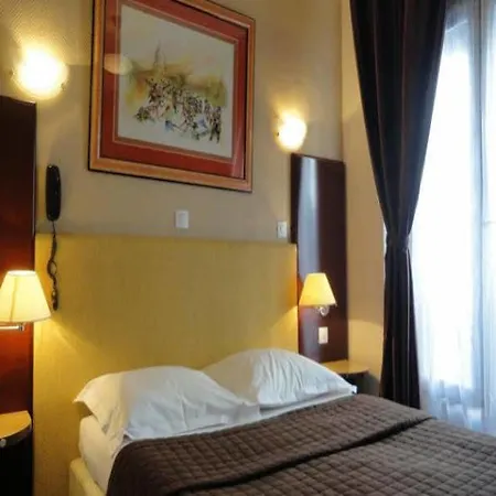 Clauzel Hotel